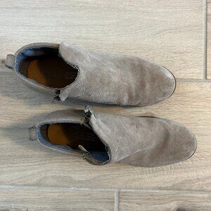 TOMS - Size 7.5 - Taupe Suede Booties